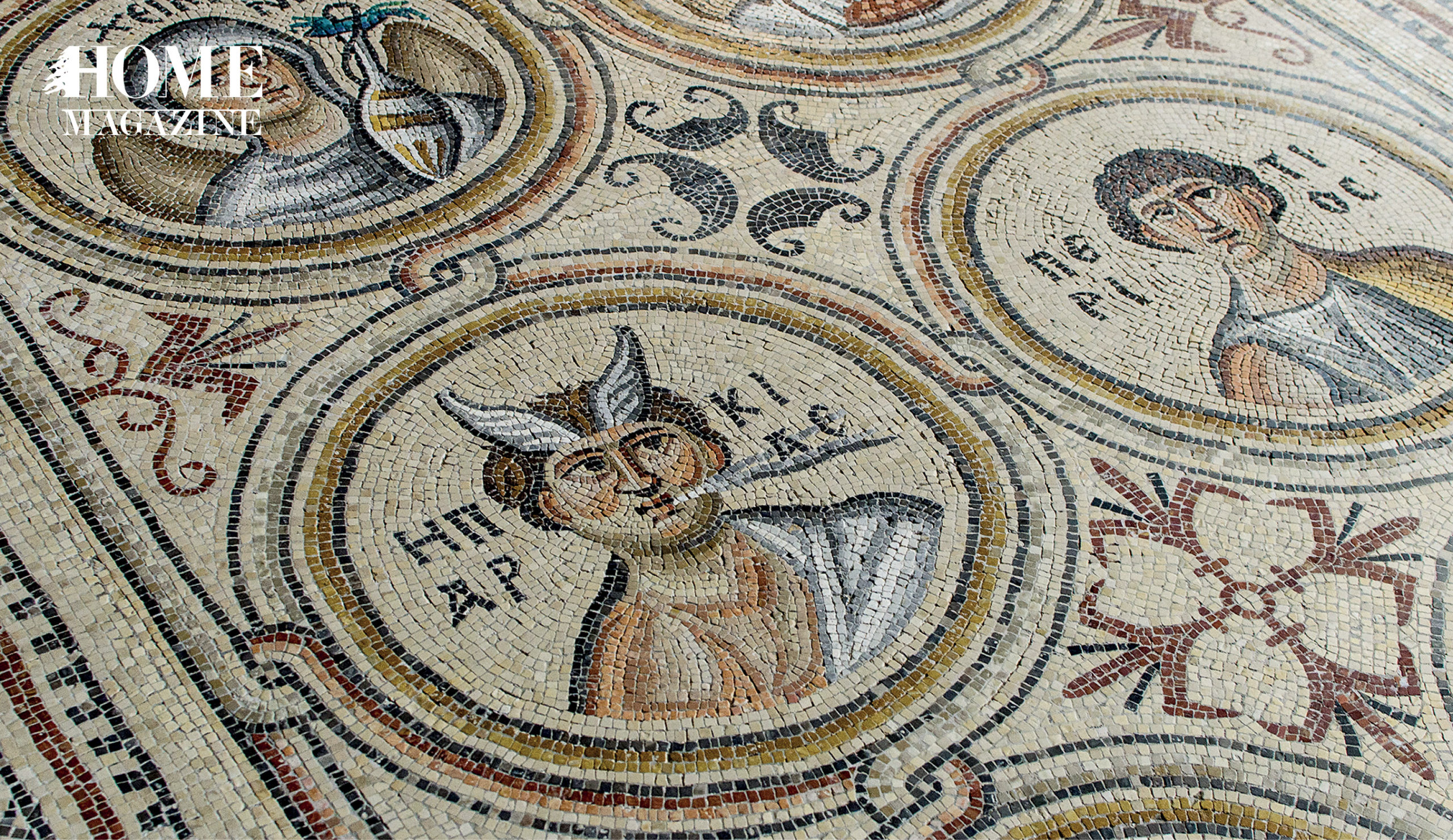 Illustration of faces portraits in mosaic